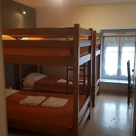 Konukevi De La Vallee De La Suize 3*
